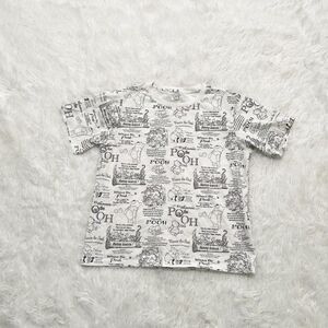 Uniqlo Disney Winnie The Pooh Crew Neck Graphic T-Shirt in White Medium